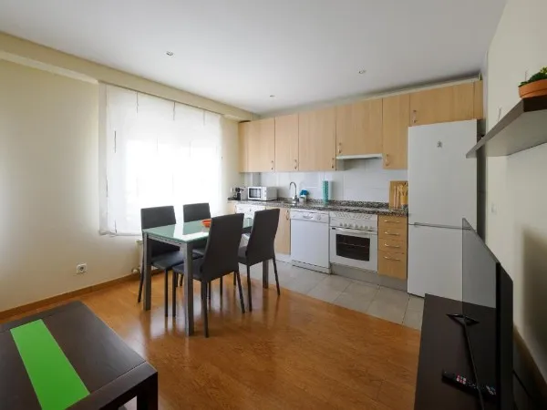 Apartamento El Patio de Miren: Confort y Terraza Privada en Zamora