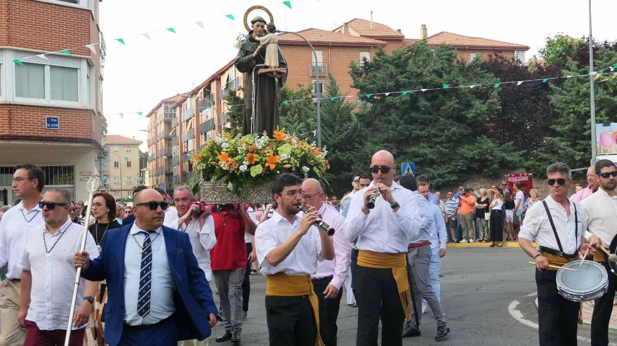 Foto 1 de Fiestas de San Antonio de Padua 2026