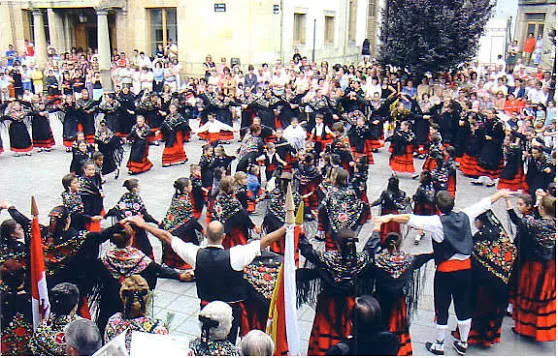 Fiestas de San Lorenzo 2026 en Covaleda: Tradición Serrana en Covaleda