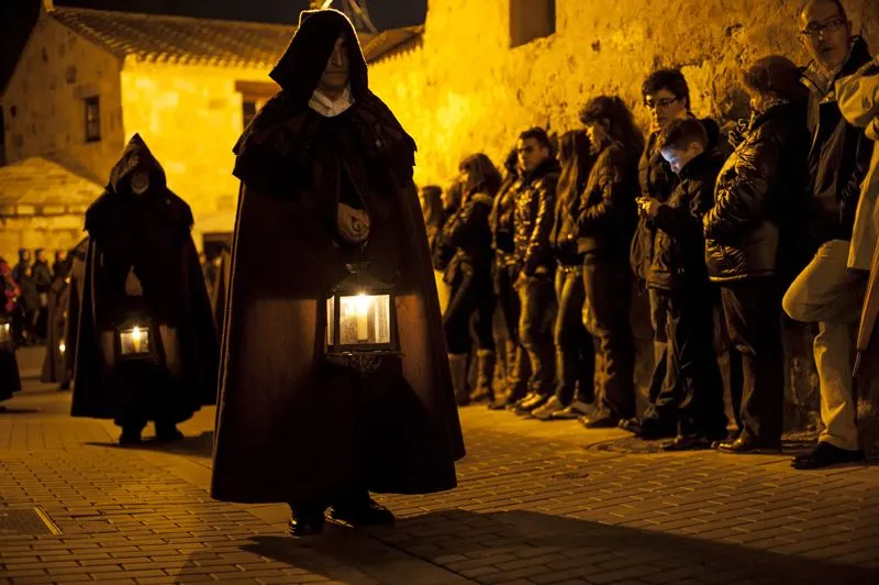 Foto 1 de Procesión de las Capas Pardas Zamora 2026 (Hermandad de la Penitencia)