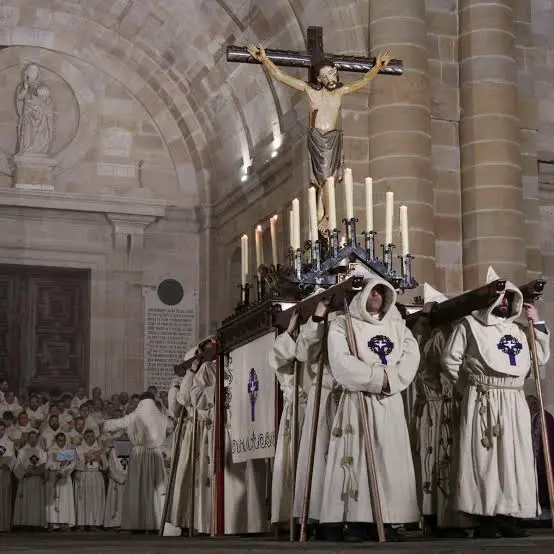 Pasión y Piedra: Semana Santa en Zamora
