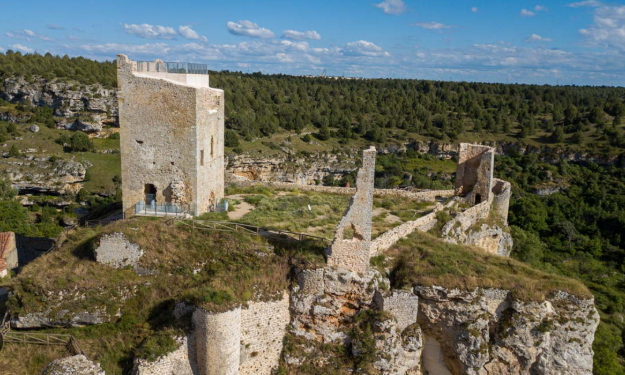 Calatañazor, Soria | Historia, Sabinar y Turismo Medieval