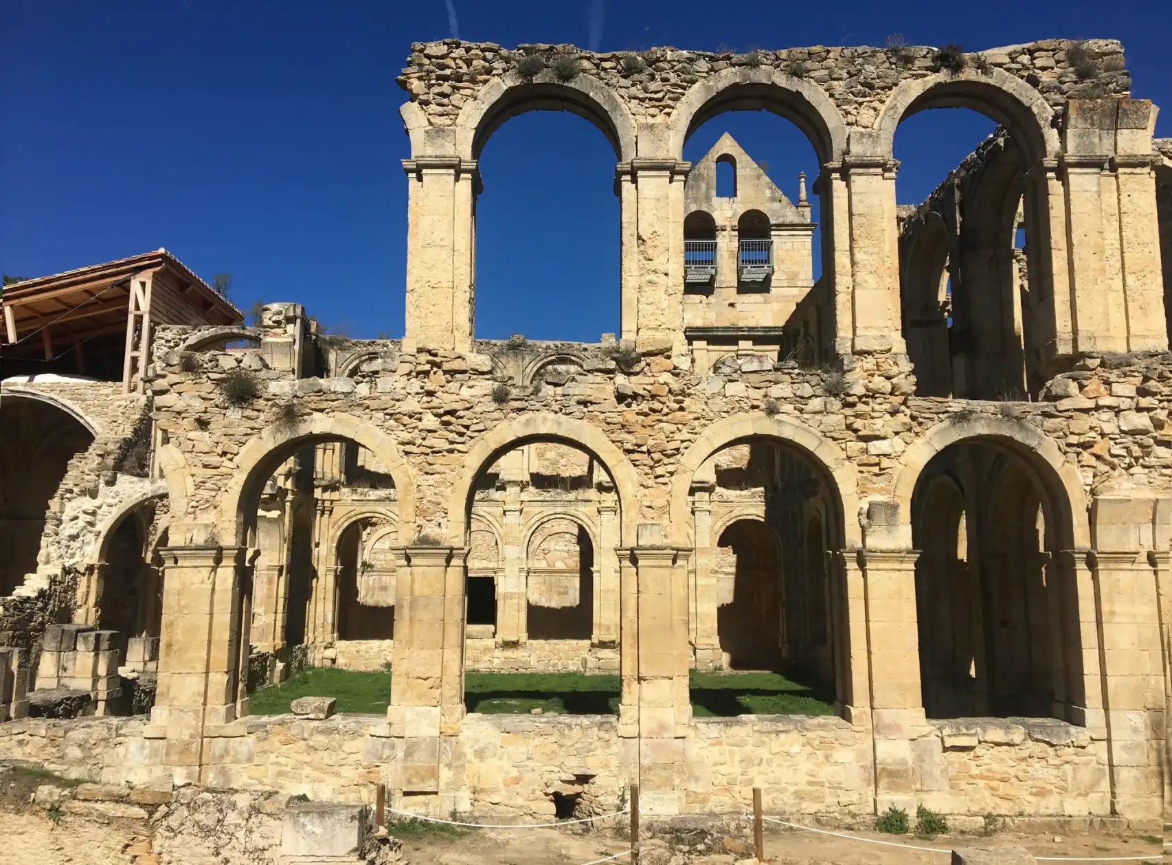 Monasterio